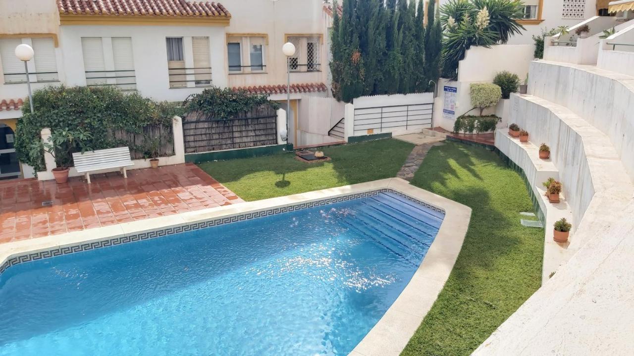 Del Parque Flats Meseta Swimmingpool Apartamento Torremolinos Exterior foto