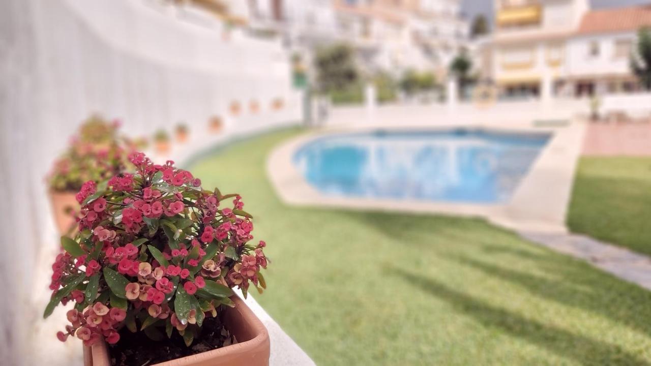 Del Parque Flats Meseta Swimmingpool Apartamento Torremolinos Exterior foto